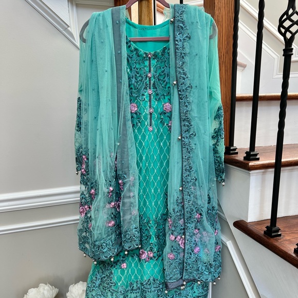 Sobia Nazir Dresses & Skirts - Sobia Nazir formal net embroidered suit Indian Pakistani outfit designer wear